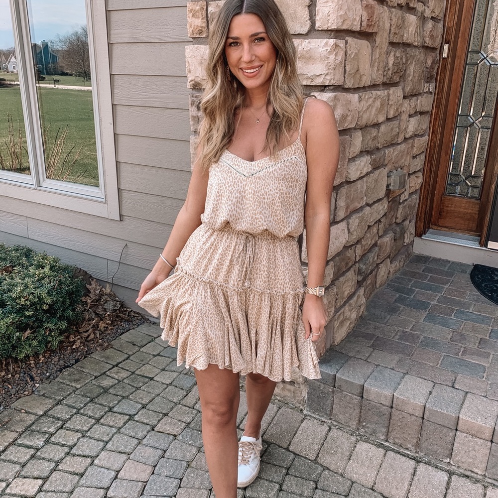 Two piece set.